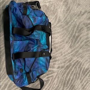 Lululemon duffle bag